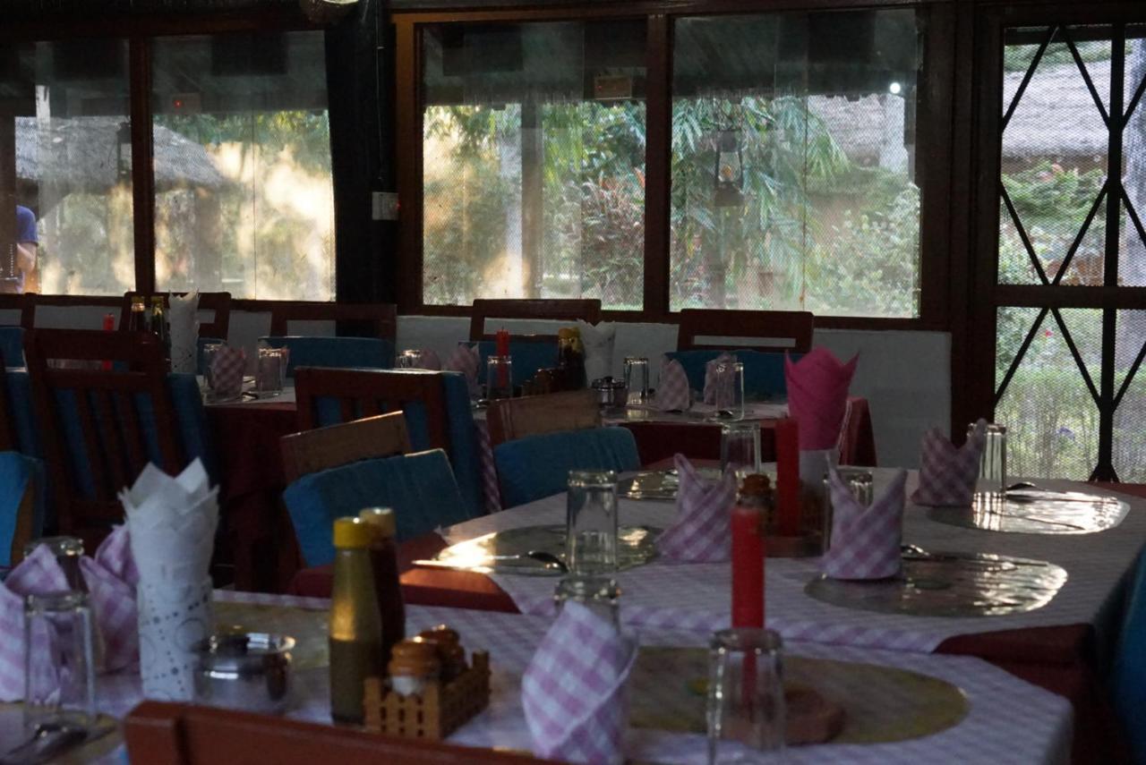 Forest Hideaway Resort Pvt Ltd Bardiya Dış mekan fotoğraf