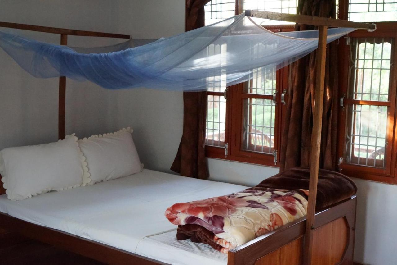 Forest Hideaway Resort Pvt Ltd Bardiya Dış mekan fotoğraf